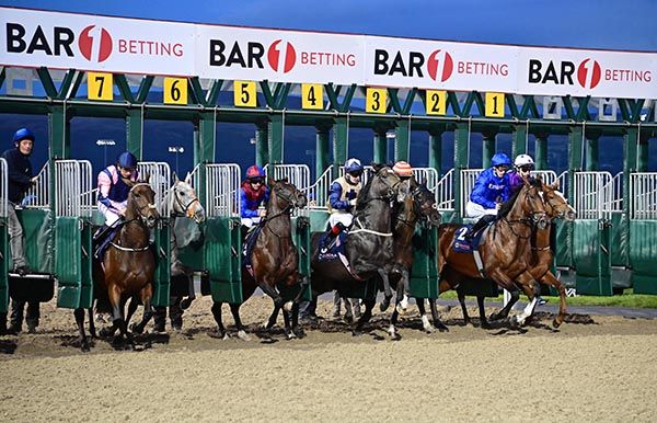 Military Order and Billy Lee break well from stall 2 