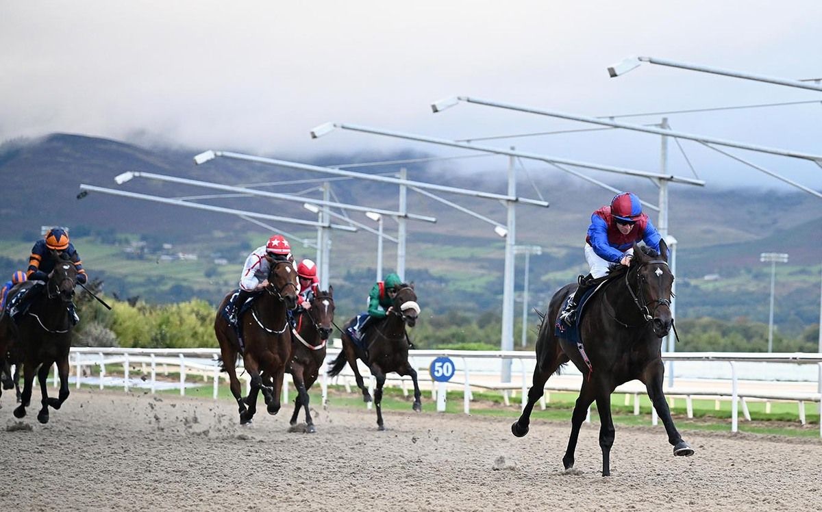 Golden Ring stretches clear
